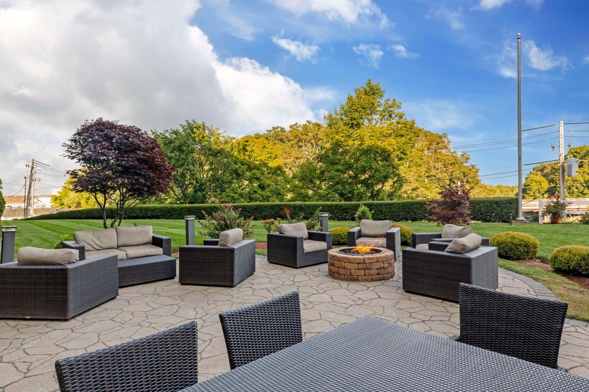 Best Western Plus North Shore Hotel Danvers Exterior foto